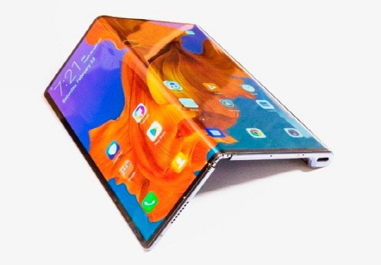 화웨이 폴더블폰 '메이트X'